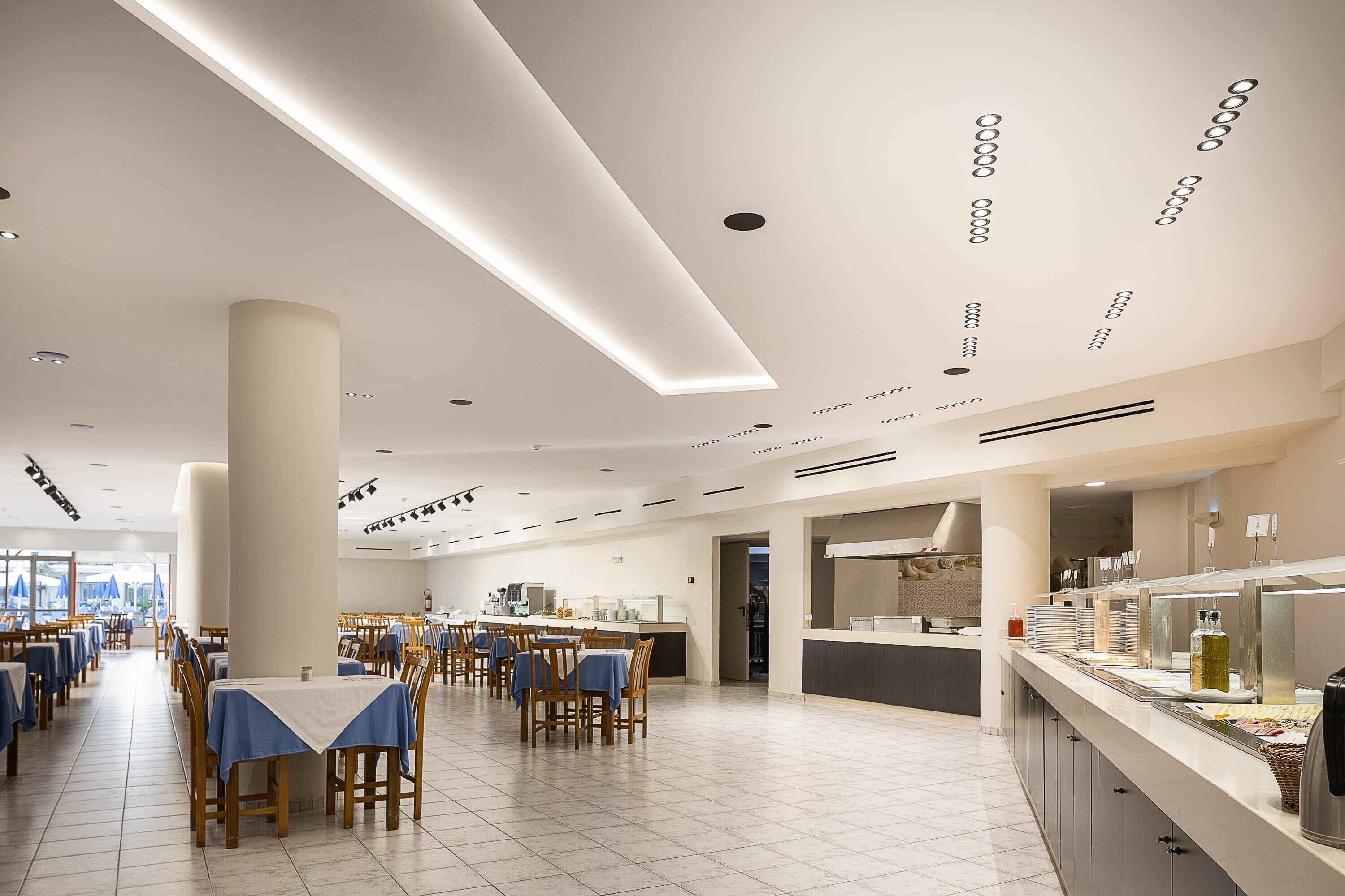 تناول الطعام