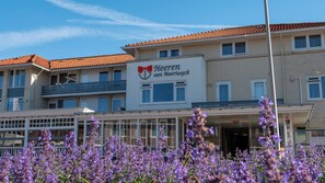 Front of property - Heeren van Noortwyck (Noordwijk)