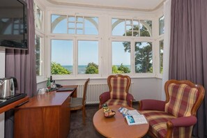 주니어 스위트, 바다 전망 | 저자극성 침구, 객실 내 금고, 방음 설비, 무료 유아용 침대