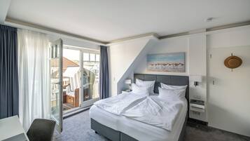 Doppelzimmer, Balkon | Allergikerbettwaren, Minibar, Zimmersafe, schallisolierte Zimmer