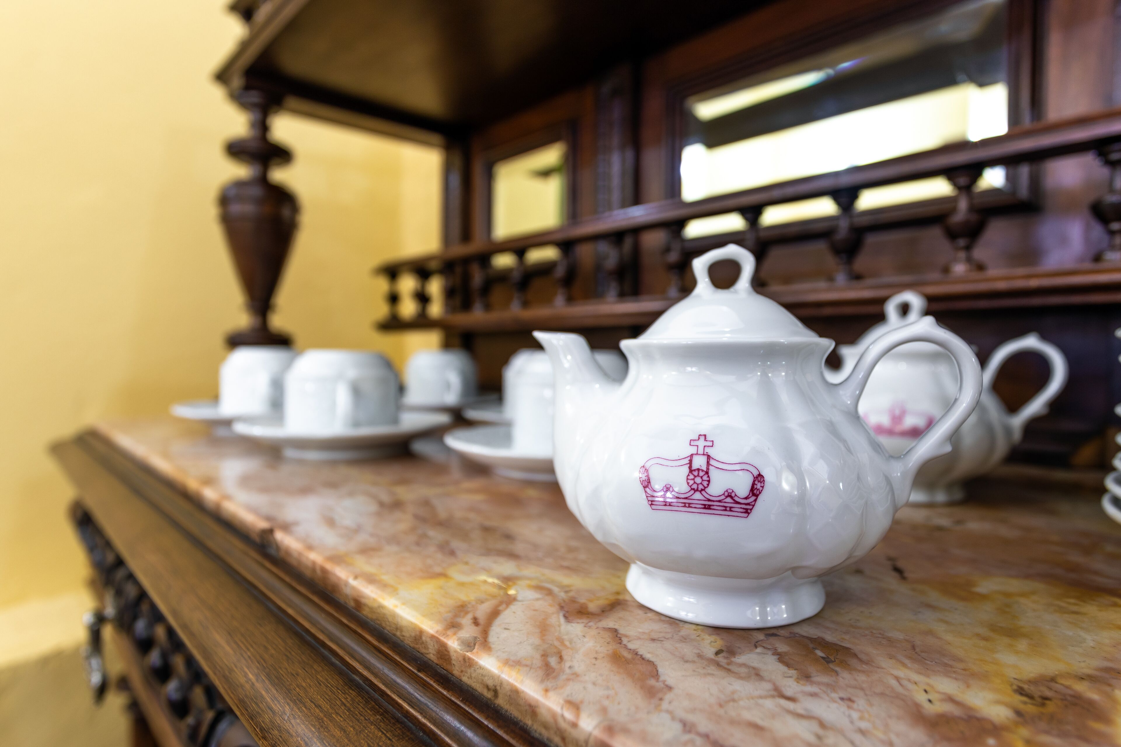 daily continental breakfast (eur 12.5 per person)