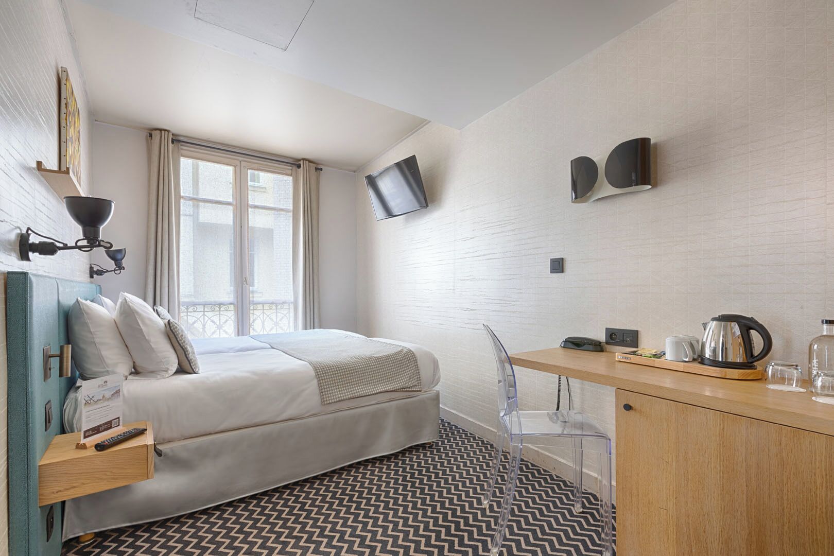 in-room safe, individually furnished, desk, laptop workspace