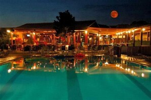 Bar (on property) - Sungate (Corfu)