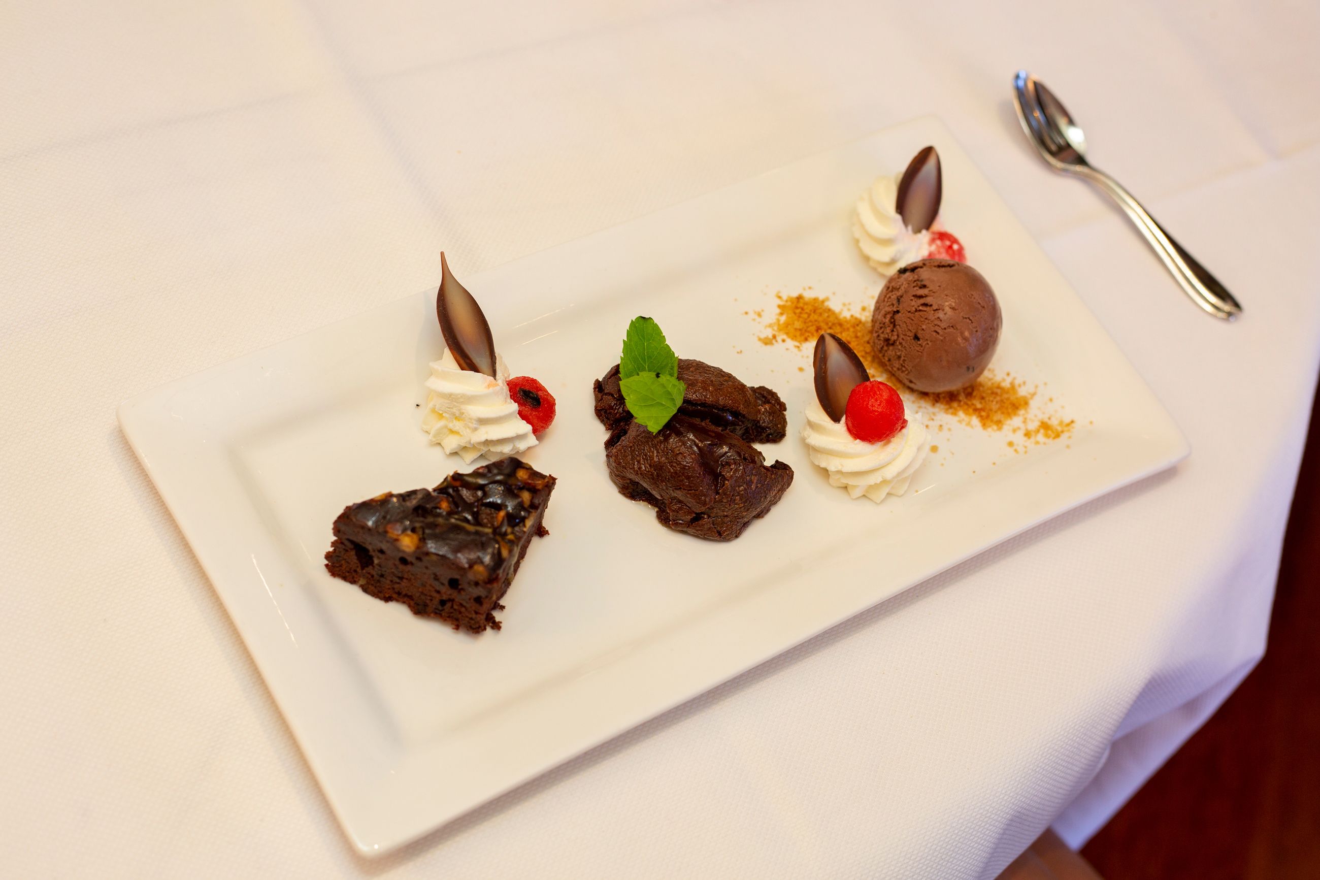 breakfast, lunch, dinner served; regional cuisine, al fresco dining