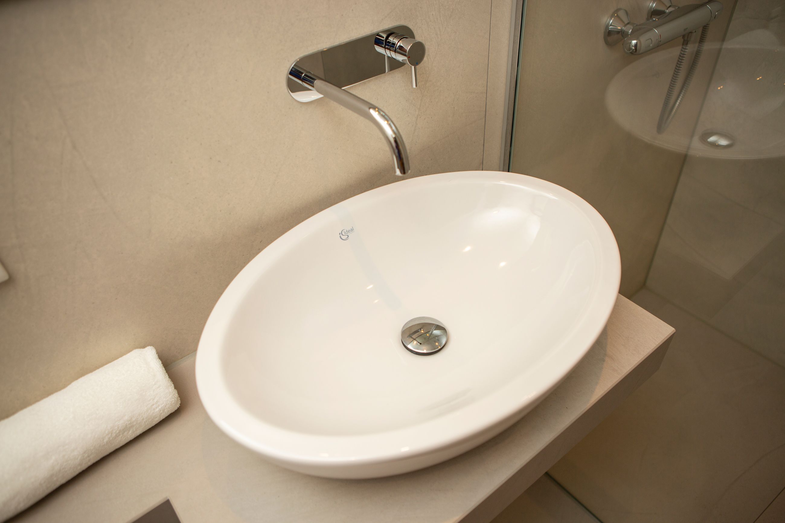 standard twin room, 1 bedroom | bathroom | shower, free toiletries, hair dryer, towels