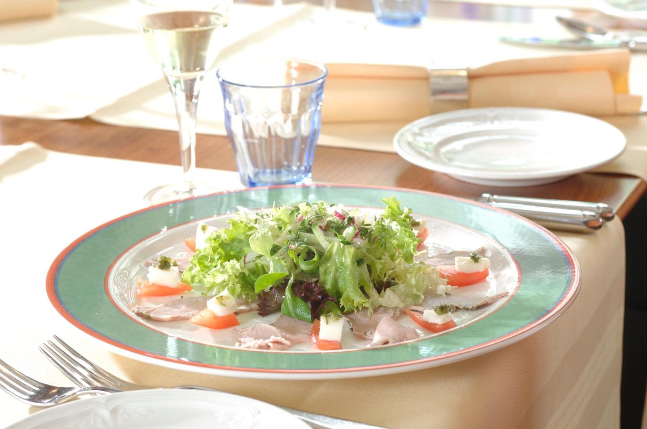 breakfast, lunch, dinner served; regional cuisine, al fresco dining