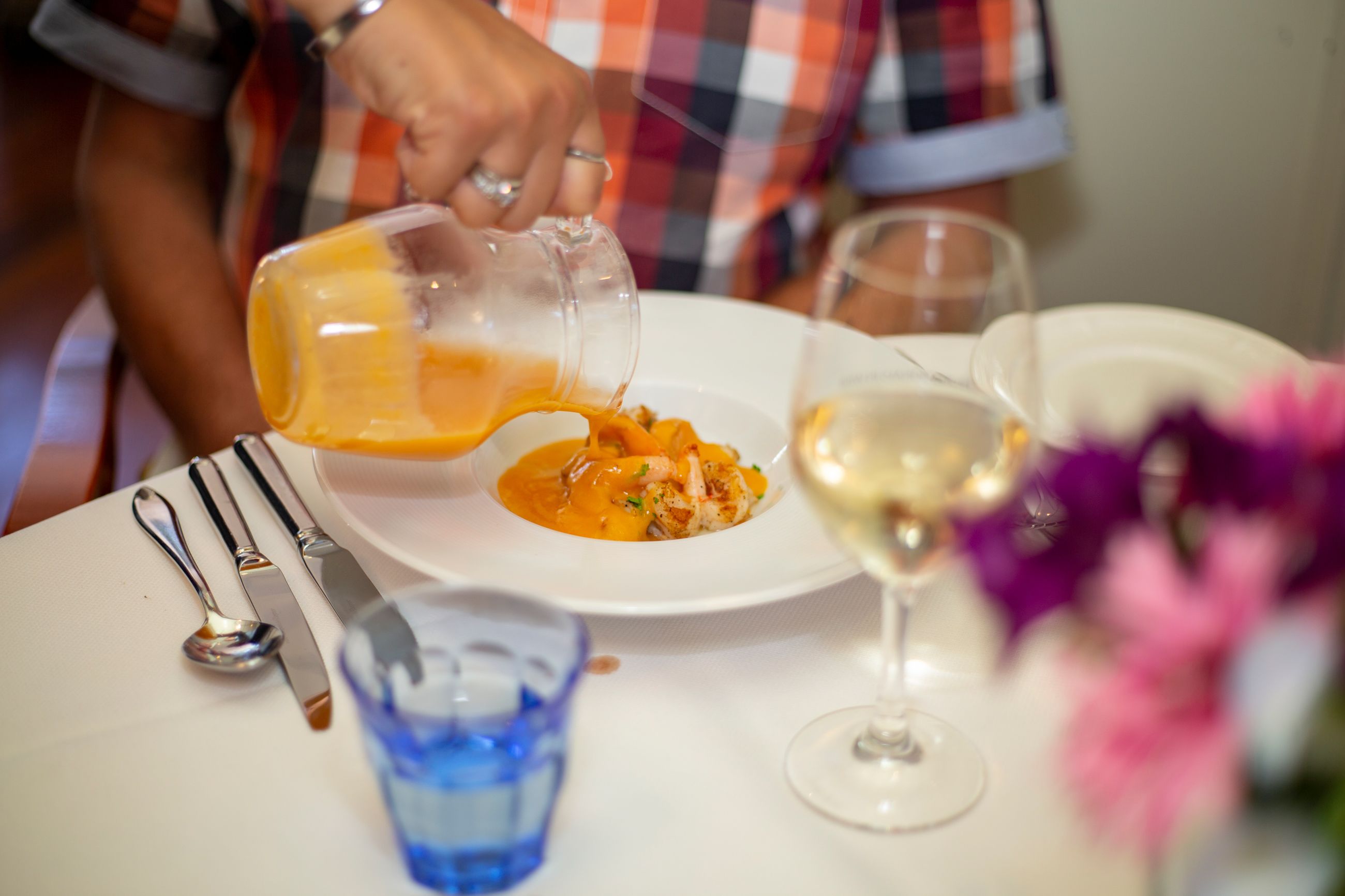 breakfast, lunch, dinner served; regional cuisine, al fresco dining