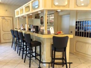 Bar (on property) - Hotel Engel im Salinental (Bad Kreuznach)