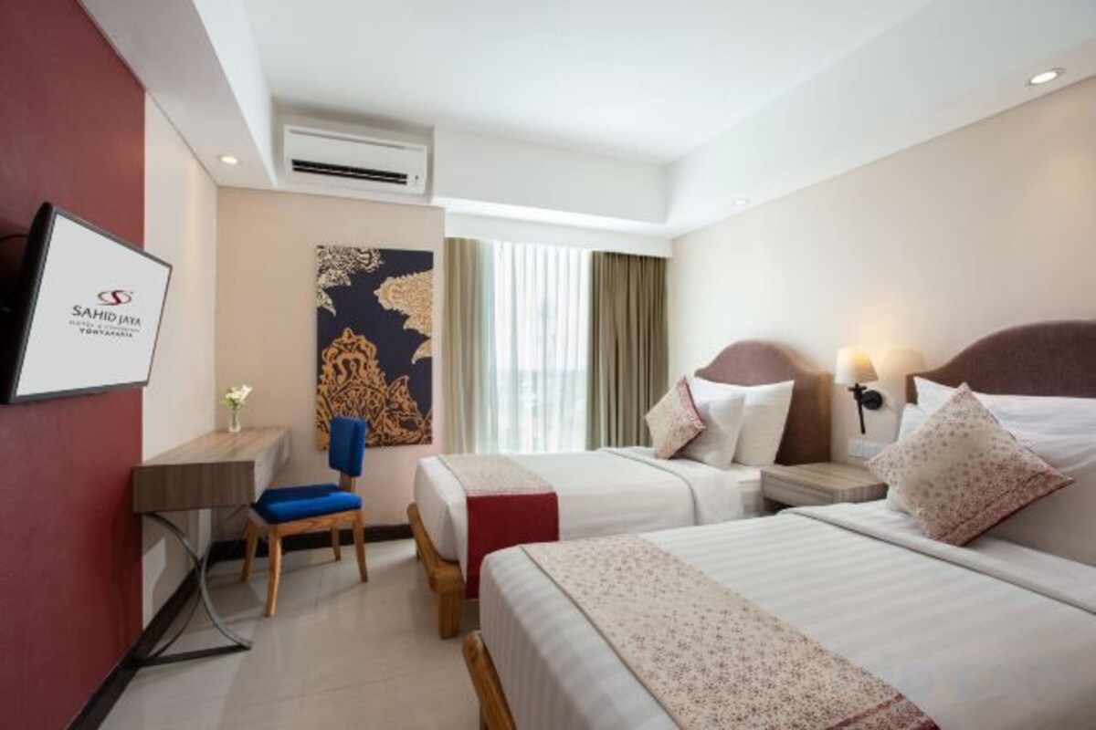 Deluxe Twin Room