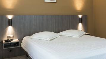 Coffres-forts dans les chambres, rideaux occultants