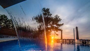 Outdoor pool, pool loungers