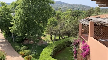 Vista al jardín