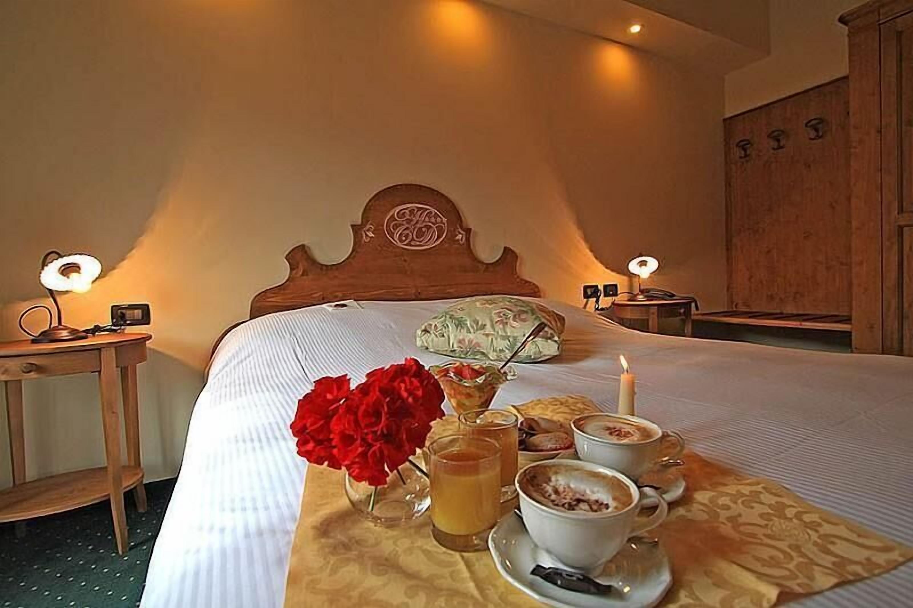 room service – dining