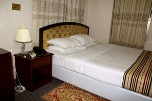Suite | Premium bedding, minibar, in-room safe, desk - City Homes Hotel (Dhaka)