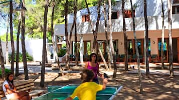 Children’s play area – outdoor