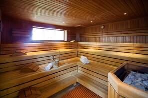 Sauna, dampbad, massagebehandlinger