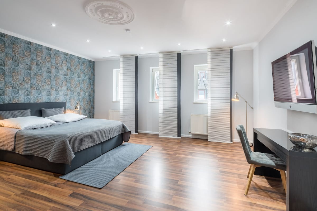 In-room safe, desk, free WiFi, bed sheets