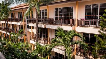 Premier Double Room | Terrace/patio