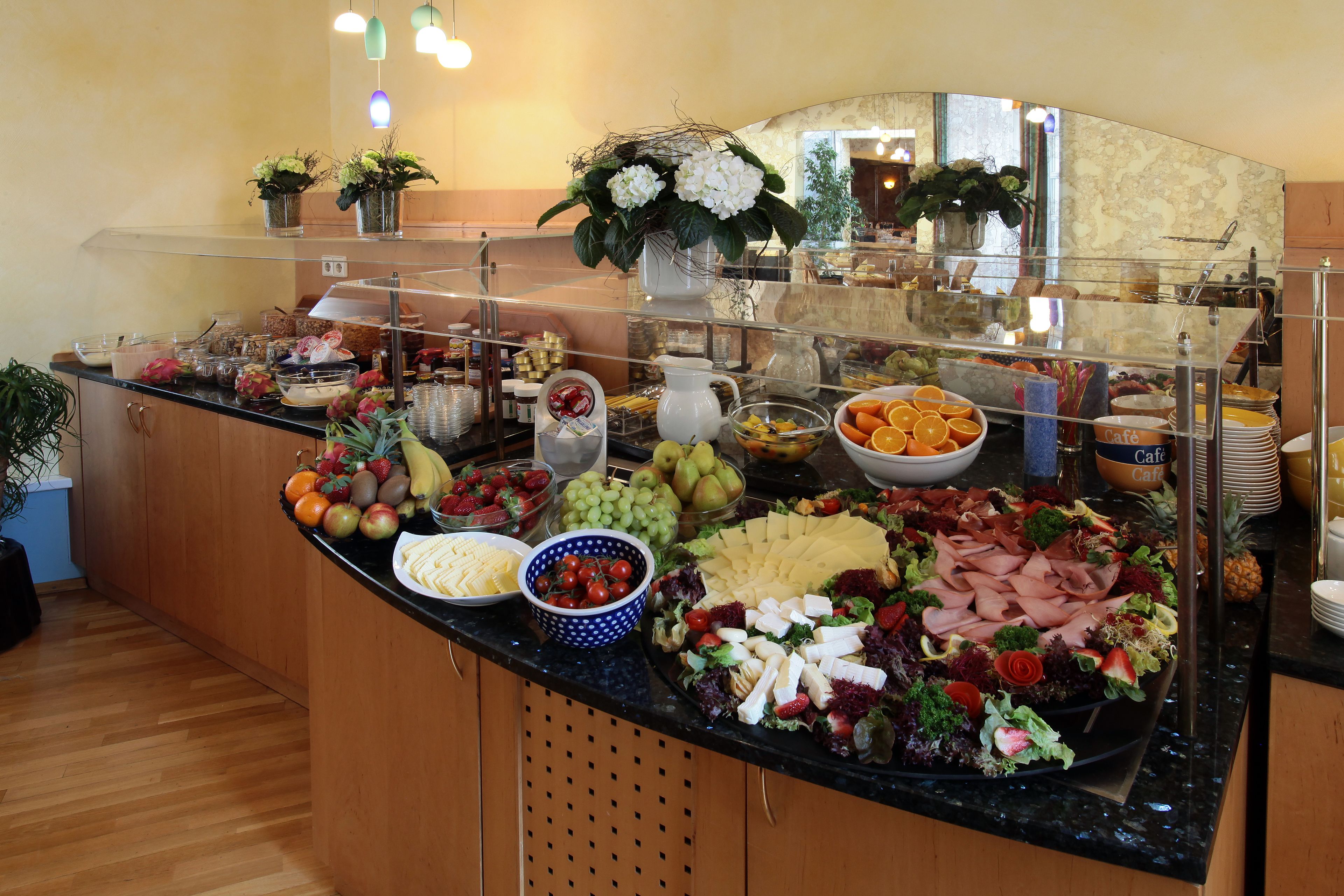 Daily buffet breakfast (EUR 20 per person)