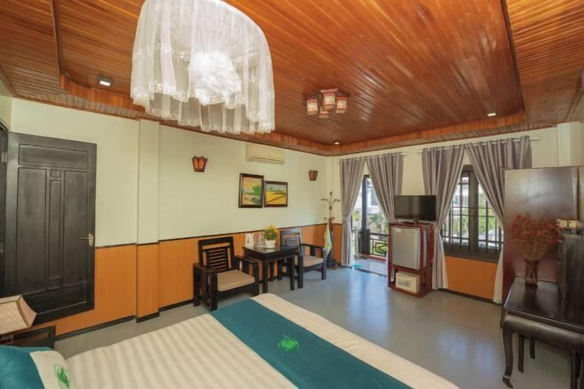 1 bedroom, minibar, in-room safe, desk
