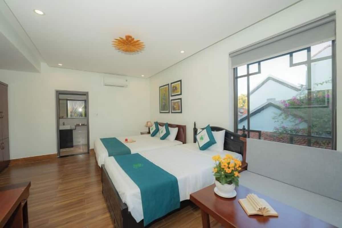 1 bedroom, minibar, in-room safe, desk