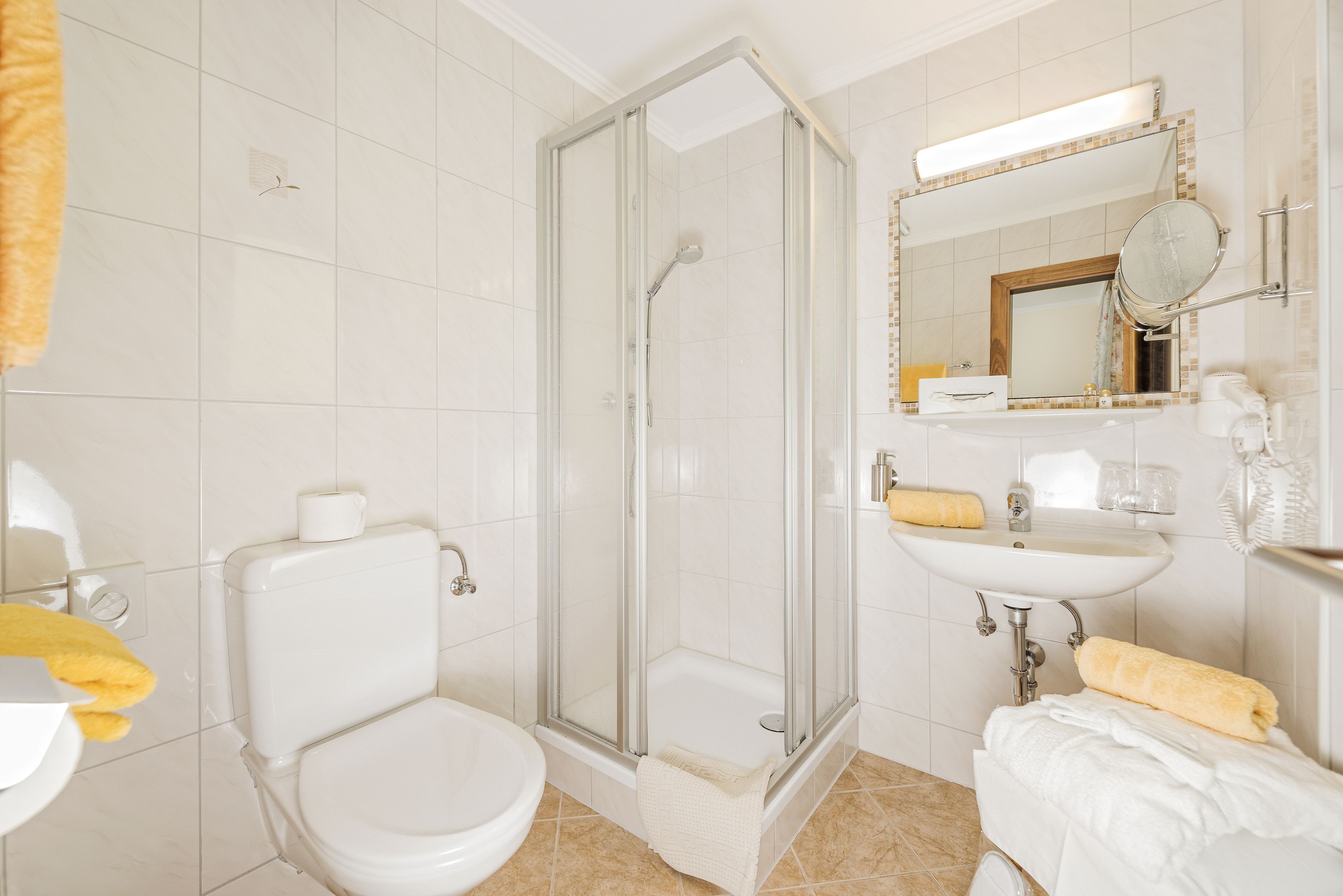 double room, balcony | bathroom | deep-soaking bathtub, hydromassage showerhead, free toiletries