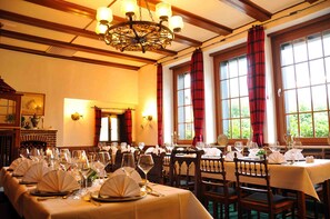 Se sirven desayunos y cenas, cocina regional