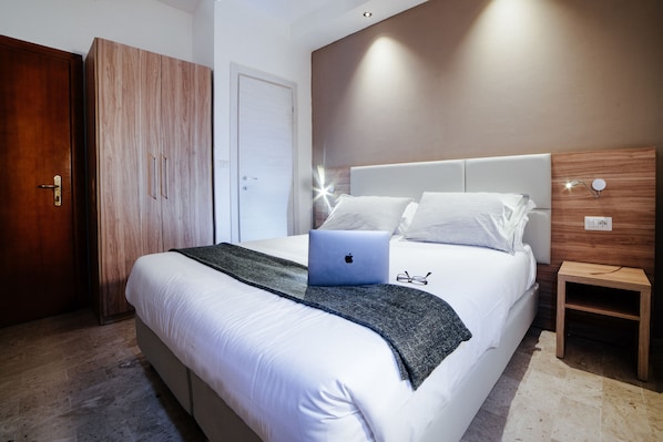 Chambre Double Deluxe, 1 grand lit