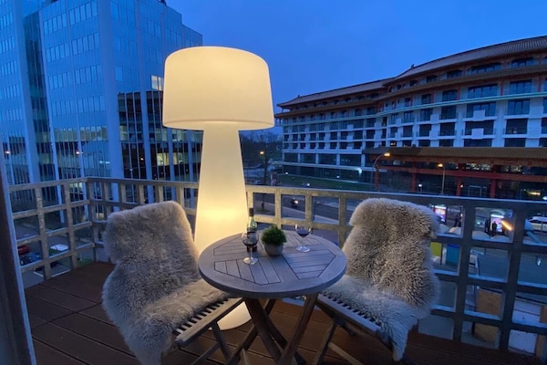 Deluxe Double Room, 1 Queen Bed | Balcony