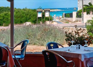 Breakfast area - Hotel Xaloc Playa (Sant Lluis)