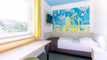 Einzelzimmer | 1 Schlafzimmer, Schreibtisch, laptopgeeigneter Arbeitsplatz