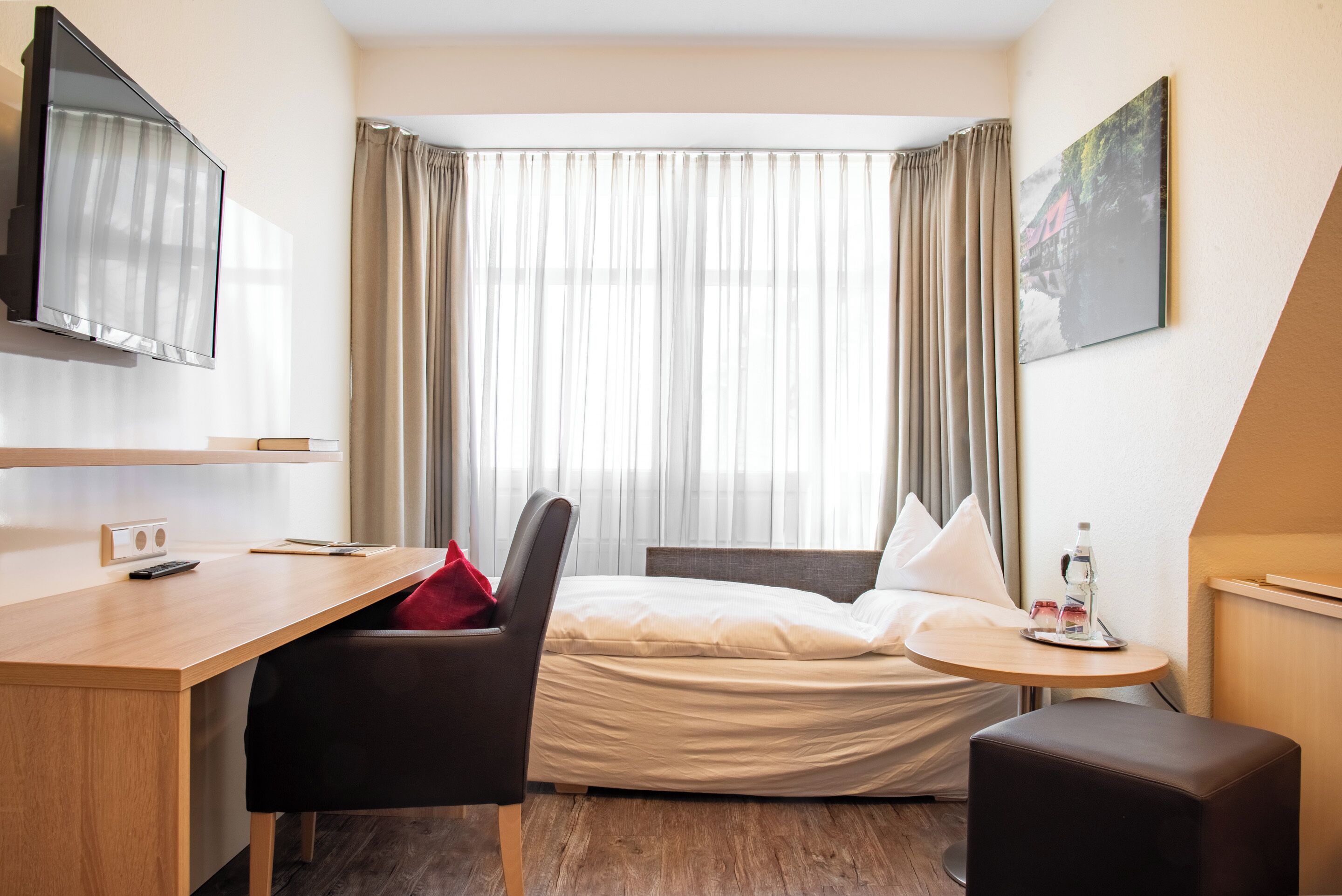 superior double room (3) | hypo-allergenic bedding, desk, blackout curtains, soundproofing