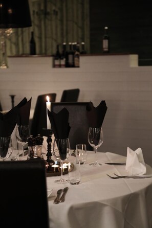 Breakfast, lunch and dinner served - Hotell Silverhatten (Arjeplog)
