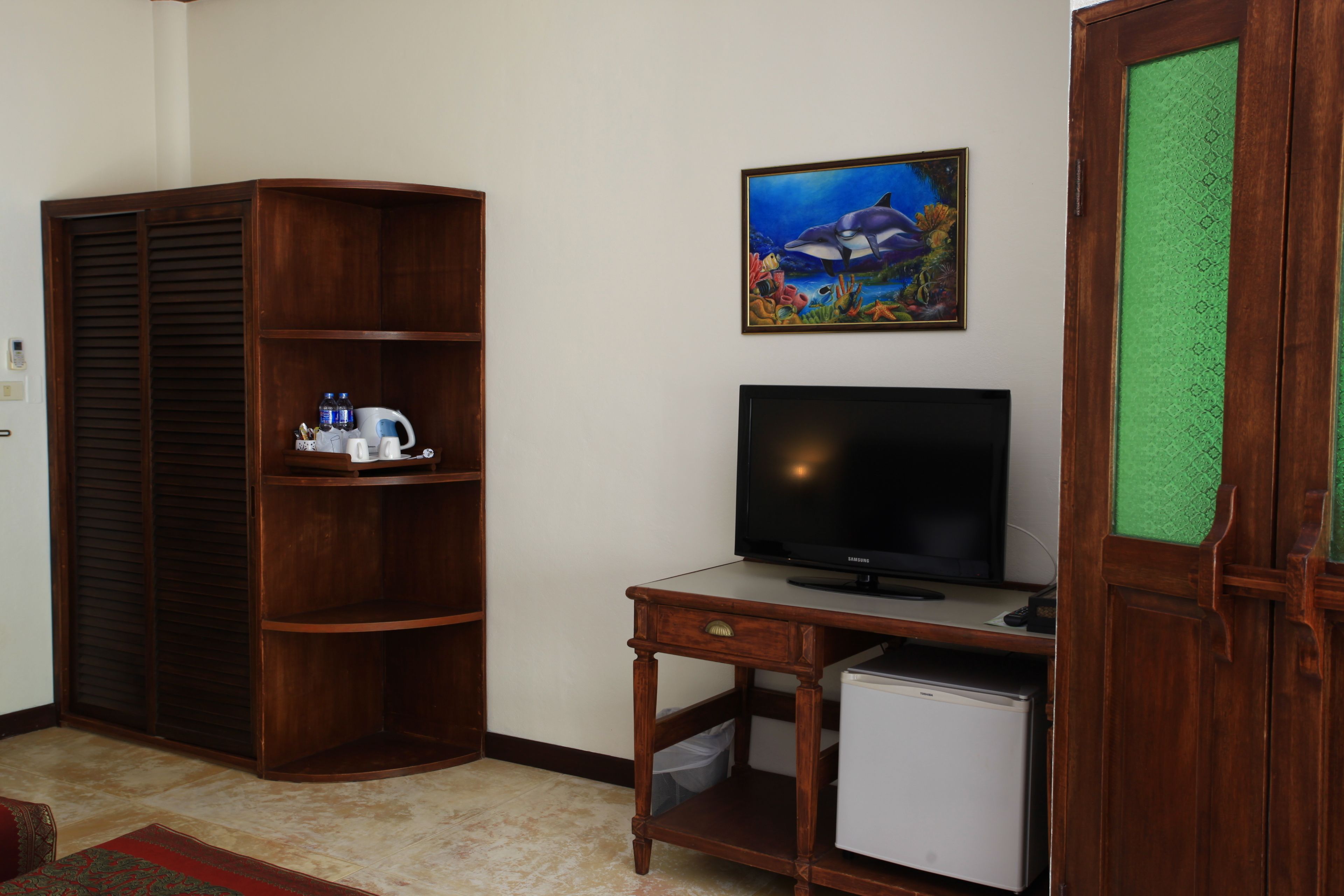 Room amenity