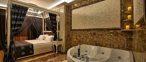 Honeymoon Studio Suite, 1 Bedroom, Non Smoking, City View | Premium bedding, minibar, in-room safe, desk