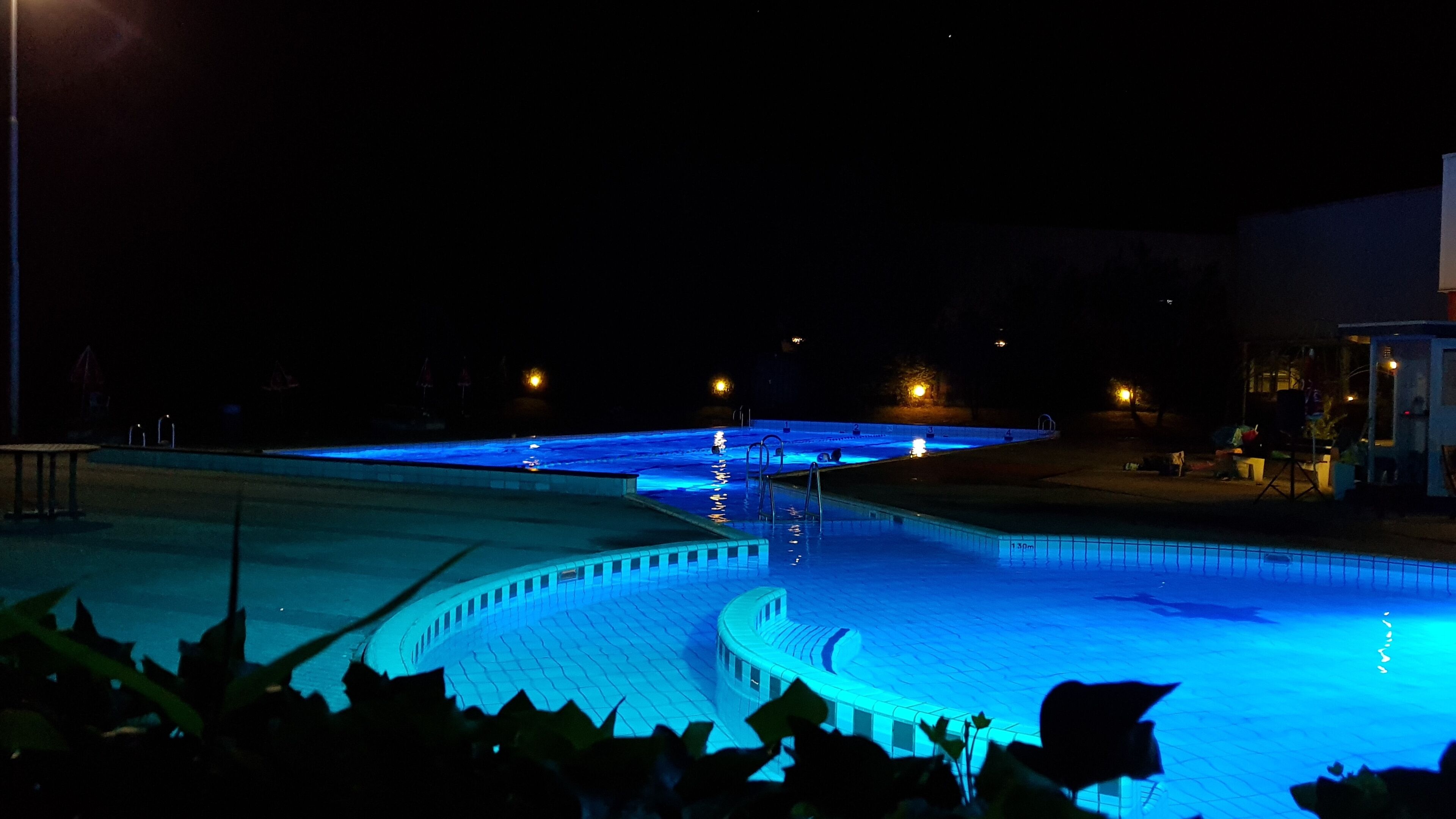 3 indoor pools, outdoor pool