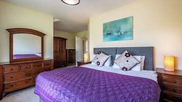 Deluxe House, 4 Bedrooms