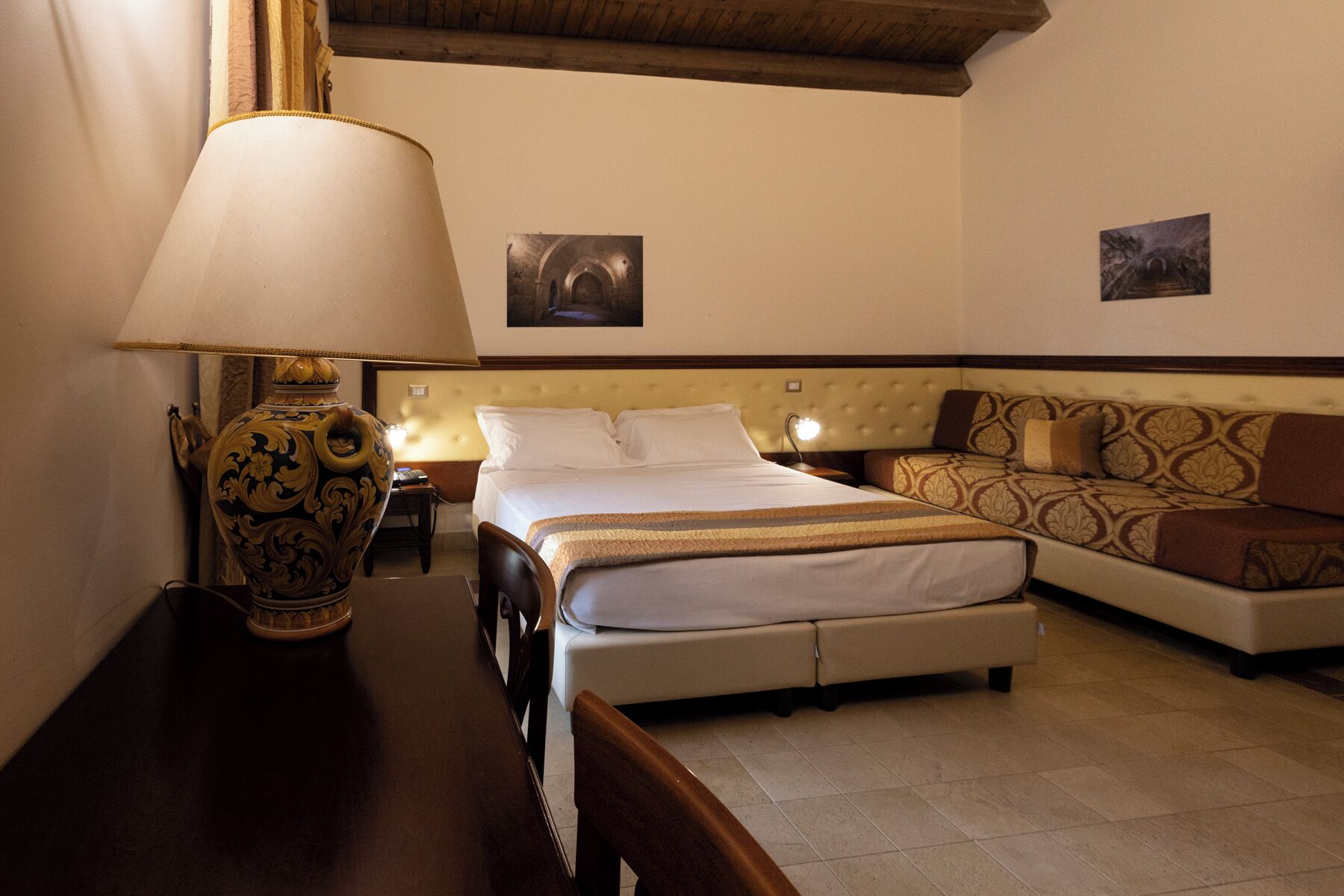 In-room safe, desk, soundproofing, free WiFi