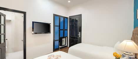 Superior Cozy Double or Twin Room