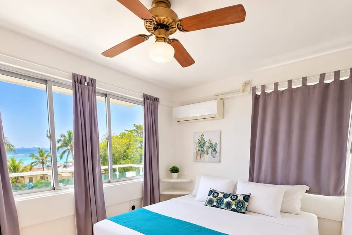 Apartment, 1 Bedroom, Ocean View | Egyptian cotton sheets, premium bedding, minibar, desk