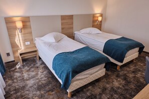 Quarto duplo standard | Frigobar, quartos à prova de som, Wi-Fi de cortesia