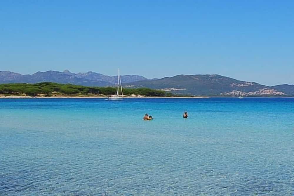 Beach Hotel Budoni