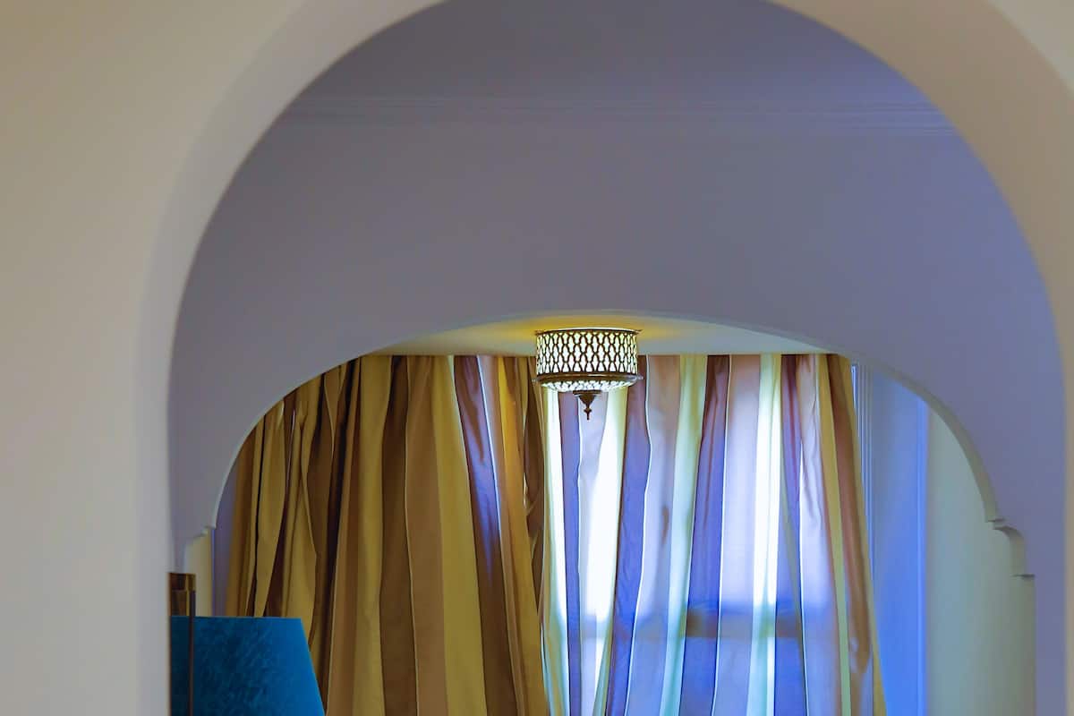 in-room safe, individually furnished, desk, laptop workspace