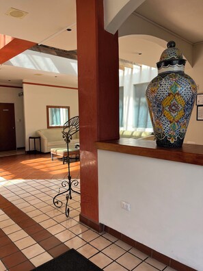 Sala de estar en el lobby