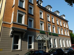 Exterior - Hotel Am Schelztor (Esslingen)