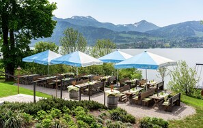 Breakfast served, local and international cuisine, al fresco dining