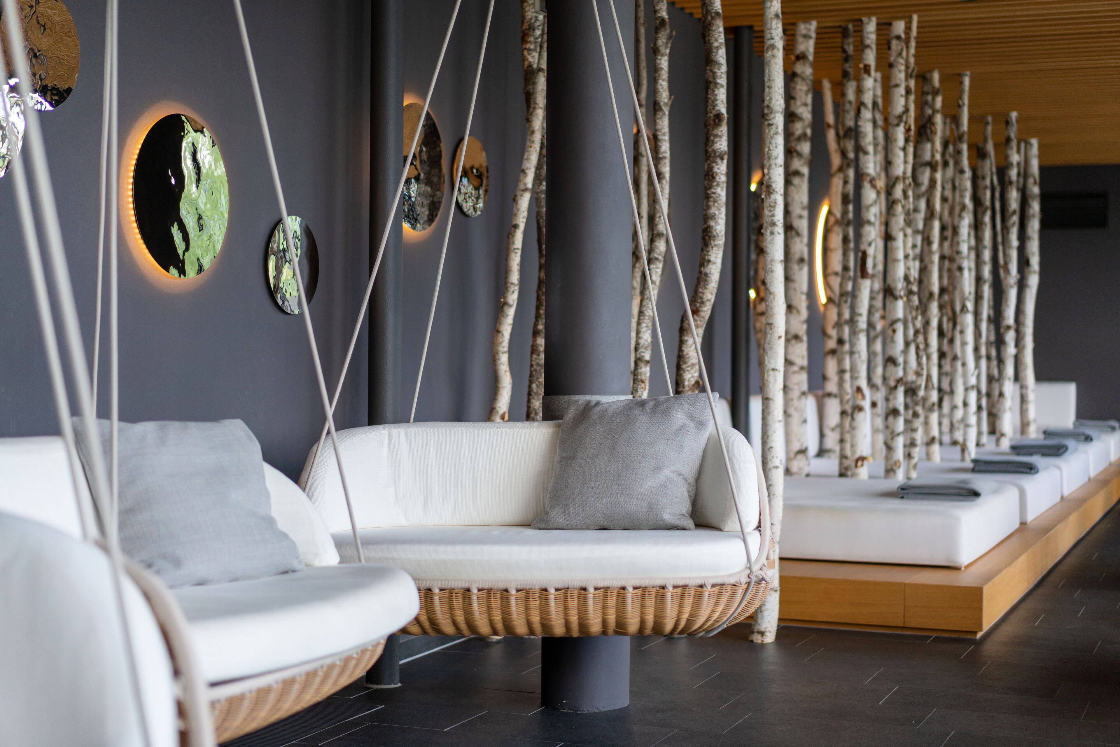 Sauna, Dampfbad, Körperbehandlungen, Warmsteinmassagen