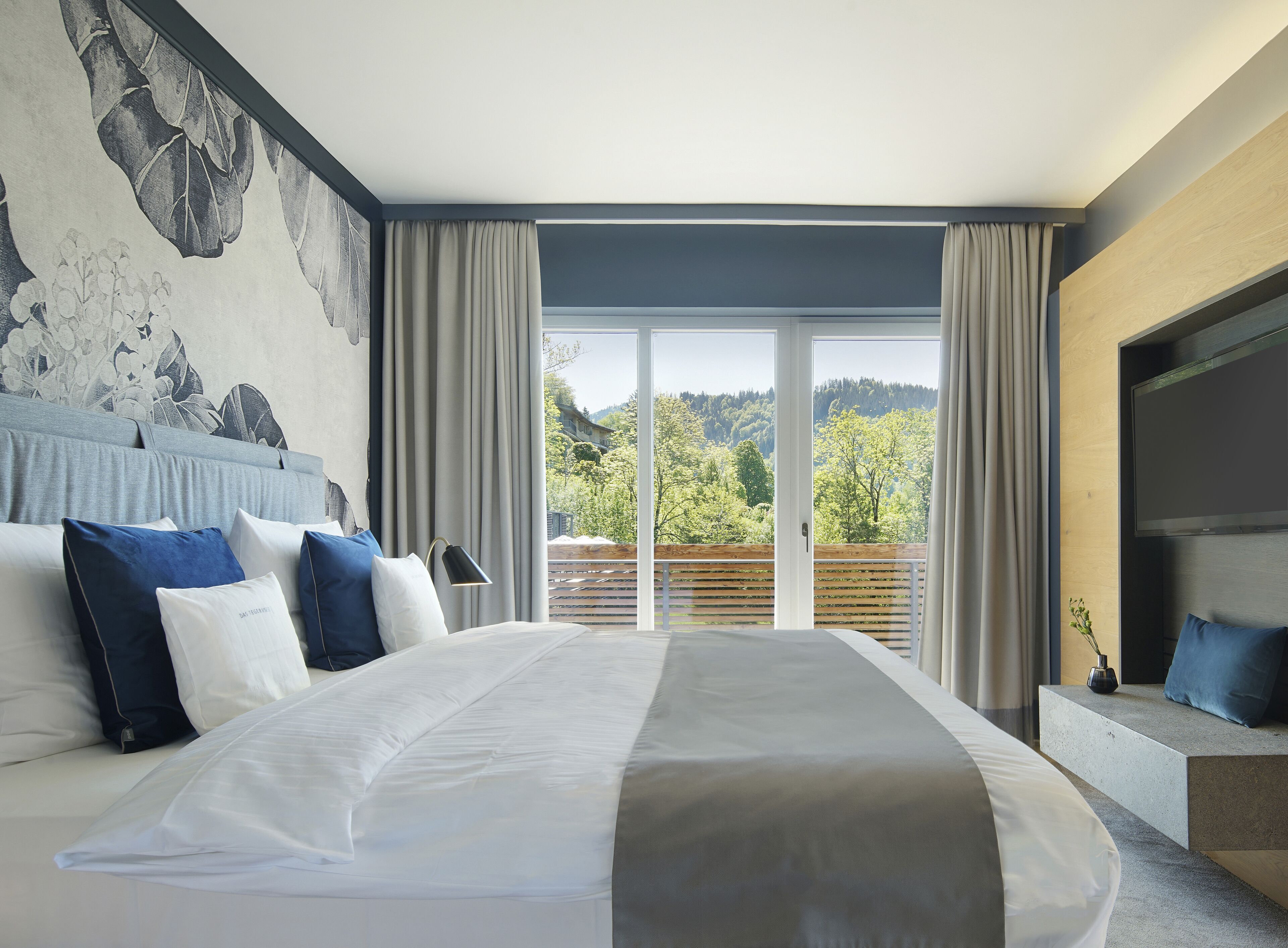 wallberg superior suite | wohnwelt wallberg | 1 bedroom, hypo-allergenic bedding, minibar, in-room safe