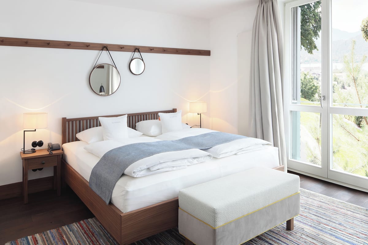 Double Room Puristic | Wohnwelt Quirin | Hypo-allergenic bedding available, minibar, in-room safe, desk