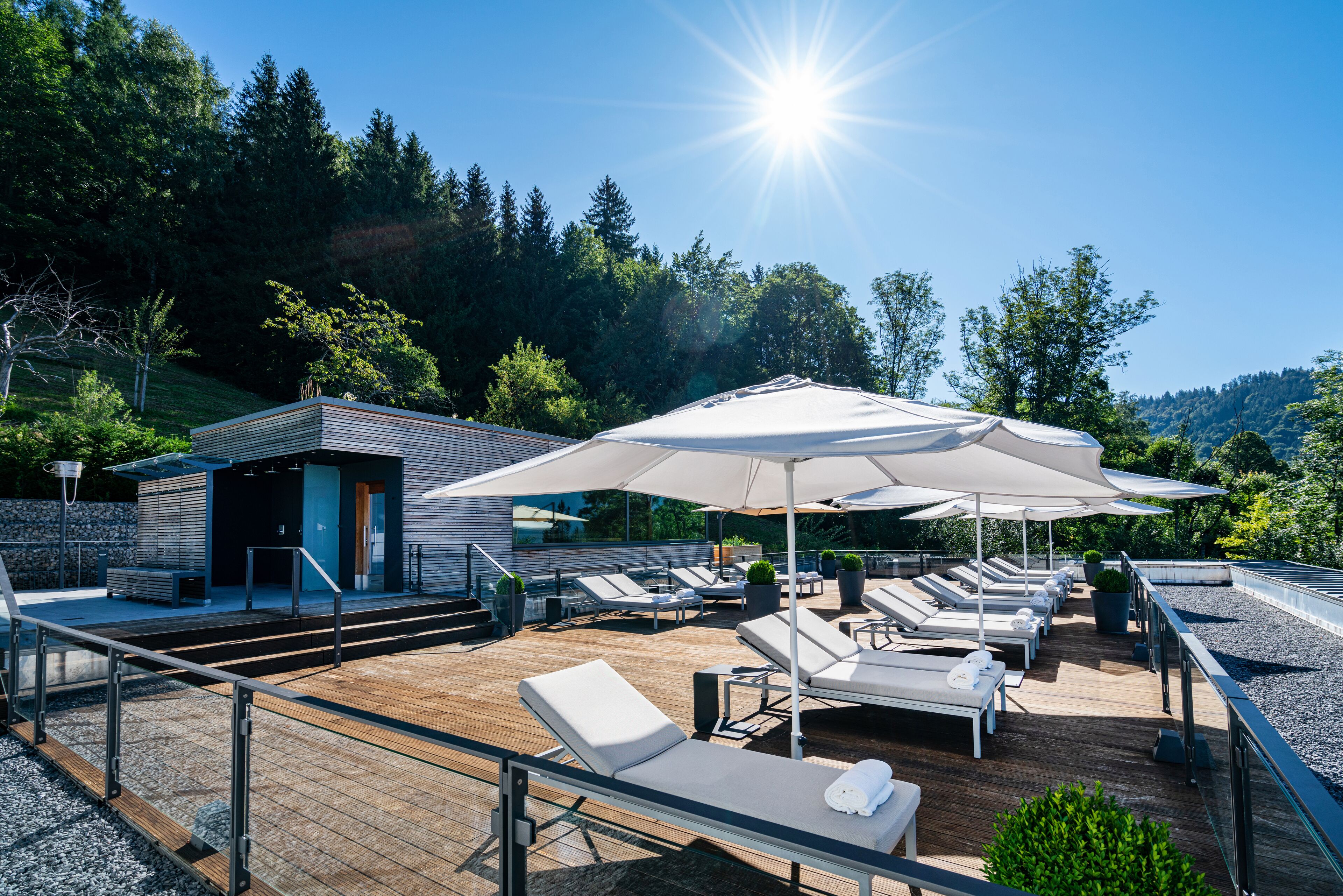 Sauna, hammam, soins corporels, massages aux pierres chaudes